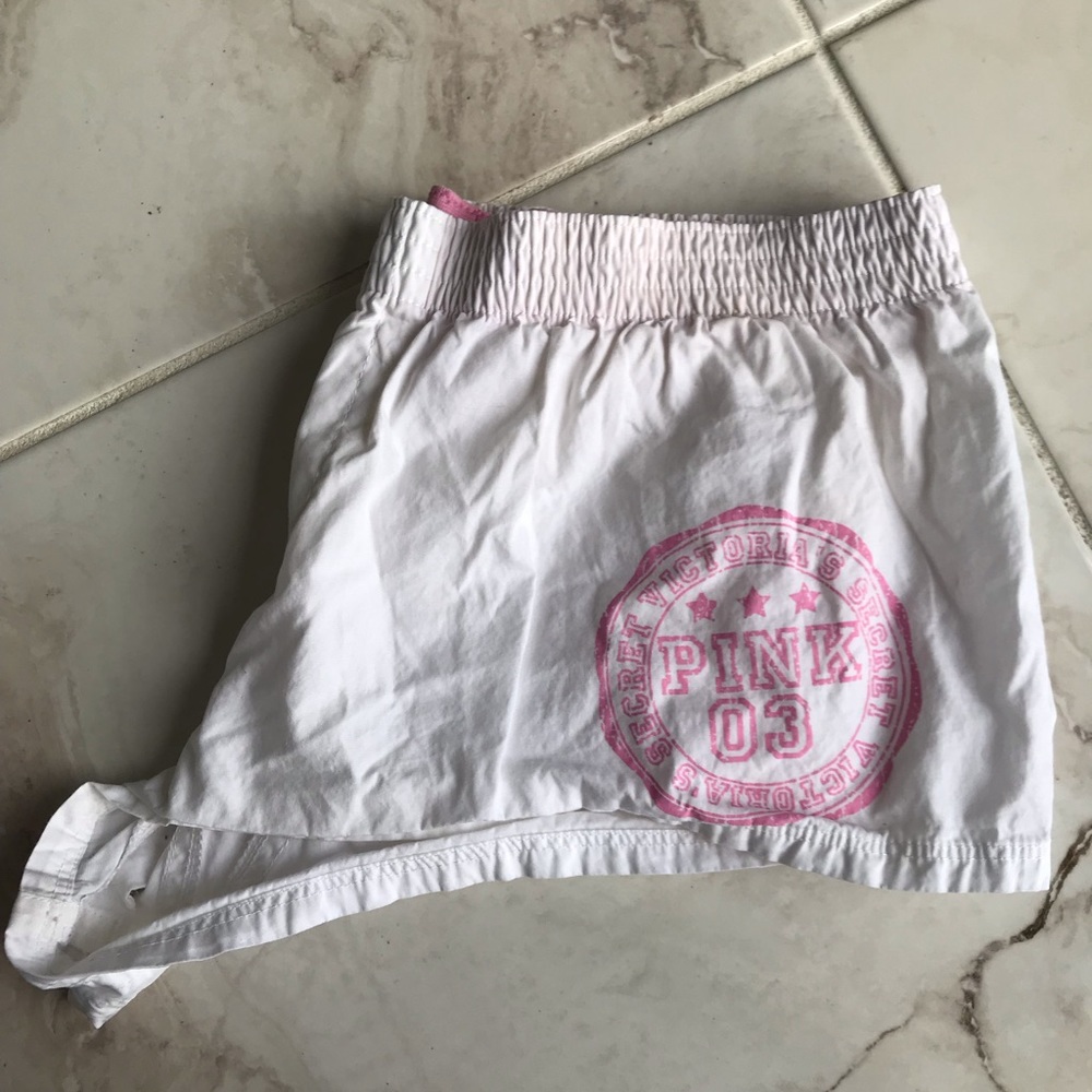🔥VS PINK SLEEP SHORTS🔥
